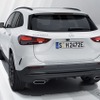 メルセデスベンツ GLA 現行型