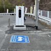 DMM EV ONの充電器（例）