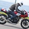 トライアンフ Thruxton 400（スラクストン400）