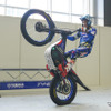 電動トライアルバイクによるデモンストレーションを披露したヤマハライダーの氏川政哉選手