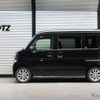 ブリッツ DAMPER ZZ-R　スズキ・エブリイワゴン装着例（基準車高：フロント 29mmダウン / リア 48mmダウン）