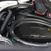 シート下にはオーディオテクニカのDACであるAT-HRD500も収められている。こちらも空いたスペースをうまく活用した取り付け。