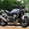 ホンダ CB400 SUPER FOUR E-Clutch（ウルフシルバーメタリック）