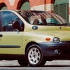 1998年に登場したフィアット ムルティプラ