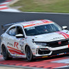 743号車Honda R&D Challenge FK8と若手エンジニア達