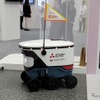 三菱電機が導入を進めるCartkenの自動配送ロボット