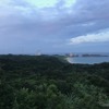 JAXA種子島センター内にある「ロケットの丘展望所」からの打ち上げ射点風景。世界一美しい打ち上げ場といわれる所以だ。