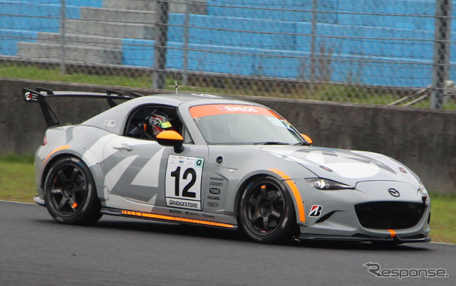 #12 MAZDA SPIRIT RACING ROADSTER CNF concept