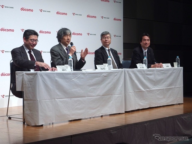 「ドコモ×未来シェア」によるモビリティサービスプラットフォーム開発に向けた共同会見（東京都内、3月9日）