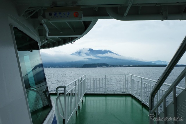 所要時間15分。桜島がどんどん近づいてくる印象。