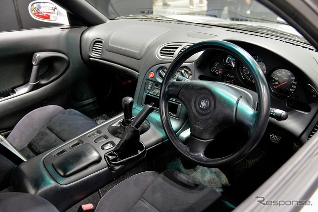 ロードスターやRX-7などのマツダブース…ノスタルジック2デイズ 2025