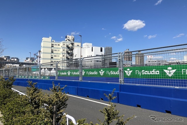 ターン9。進行方向は画面左から右へ
