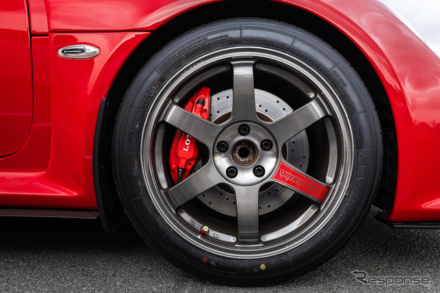 ロータス EXIGE × ボルクレーシング　TE37 SAGA SL…レイズファンミーティング