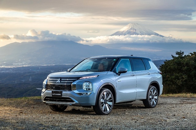 三菱 アウトランダーPHEV