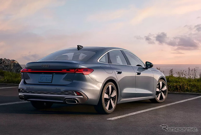 アウディ A5 新型
