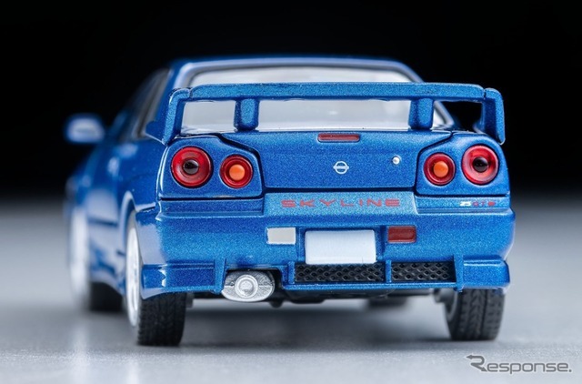 「トミカリミテッド ヴィンテージ」シリーズの「日産 スカイライン 2ドアスポーツクーペ 25GT TURBO」