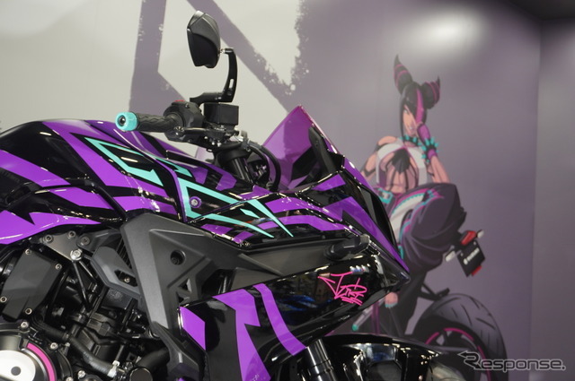 『ストリートファイター6』とコラボレーションした『GSX-8R Tuned by JURI』（大阪モーターサイクルショー2025）
