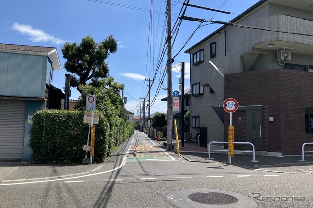 狭い道！ 制限1.7m、小金井市道573号線
