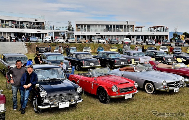 クラシックカーミーティング・イン山梨南アルプス