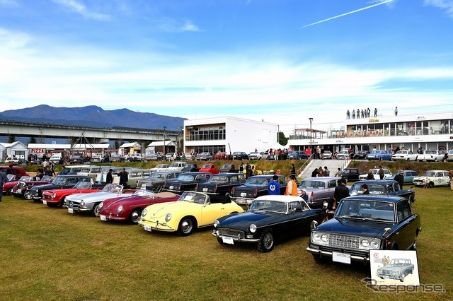 クラシックカーミーティング・イン山梨南アルプス