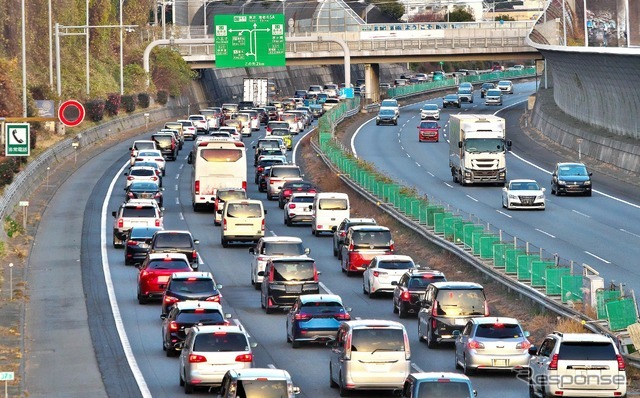 年末年始の高速道路渋滞予測が発表。上下線とも1月2-3日に集中するという。（写真はイメージ）