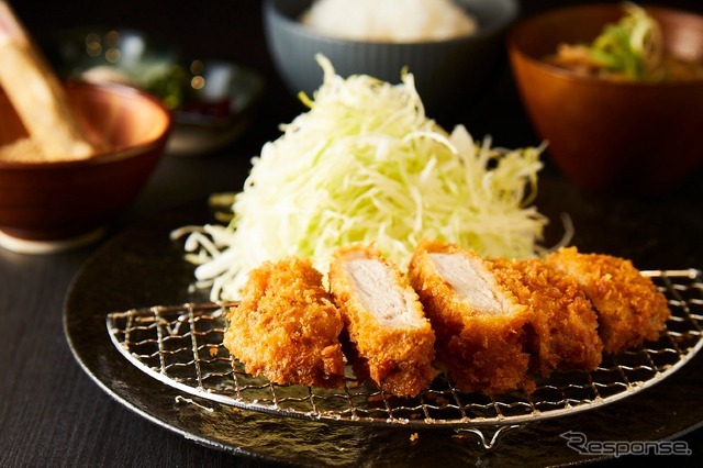 三田ポークのロースカツ定食