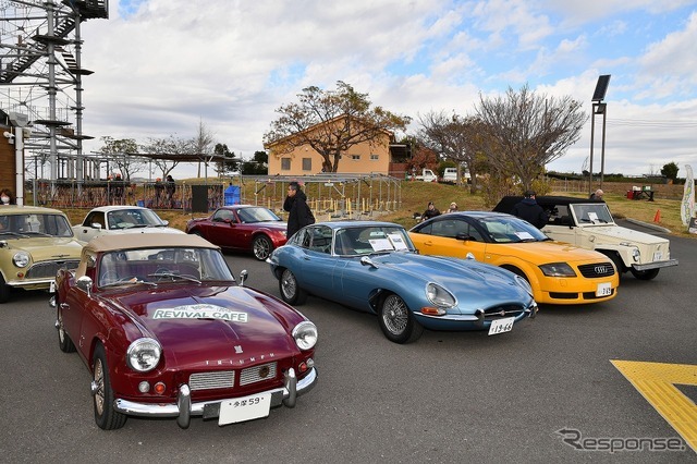 三浦半島に集まる名車たち@ソレイユの丘