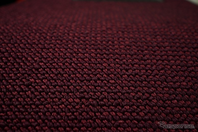 グランクローネ（ツイードボルドー）