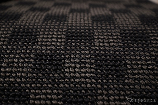 グランウーリープライム（ダークグレー）