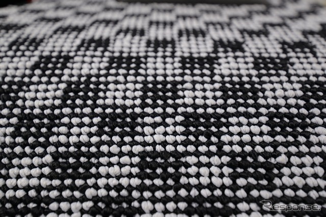 グランフラクシー（ブリリアントグレー）