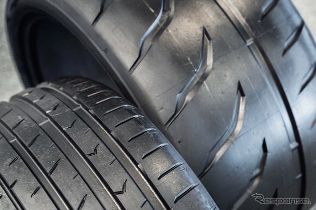 TOYO TIRES PROXES DRIVING PLEASURE
