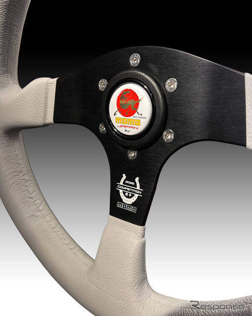 MOMOステアリング日本限定モデル「COMPETITION350 JAPAN LIMITED EDITION 2026」
