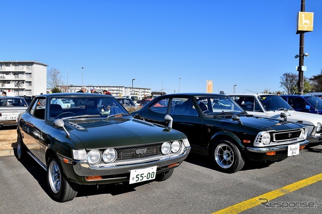 アリオ上尾クリスマスファイナルクラシックカーミーティング