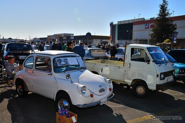 アリオ上尾クリスマスファイナルクラシックカーミーティング