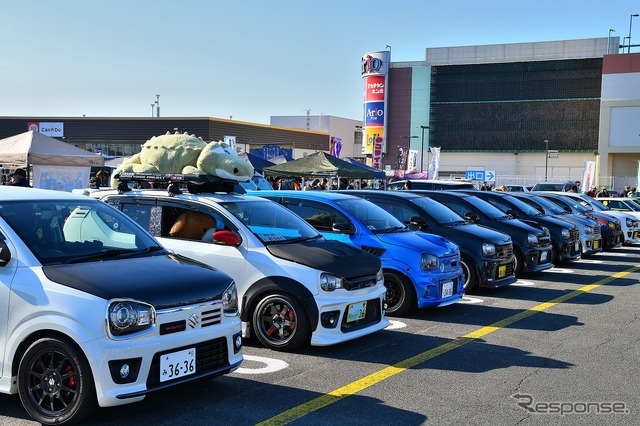 アリオ上尾クリスマスファイナルクラシックカーミーティング