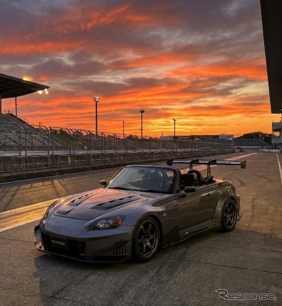 ジェイズレーシングのホンダ『S2000』用ドライカーボン製GTウイング