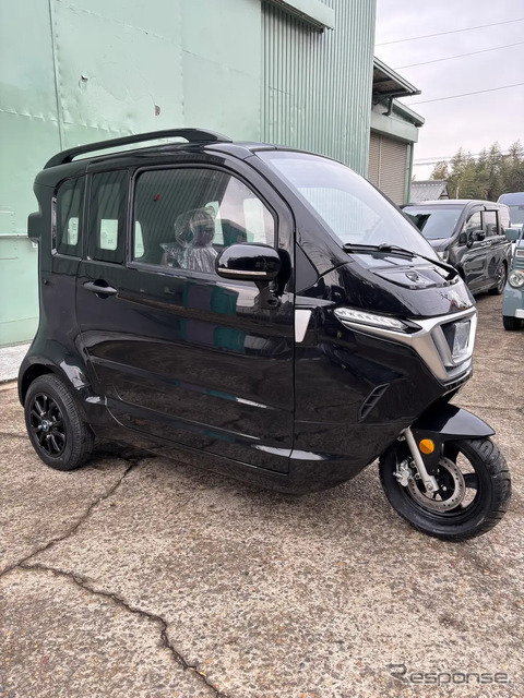 ドア付きアーバントライカー（ブラック）