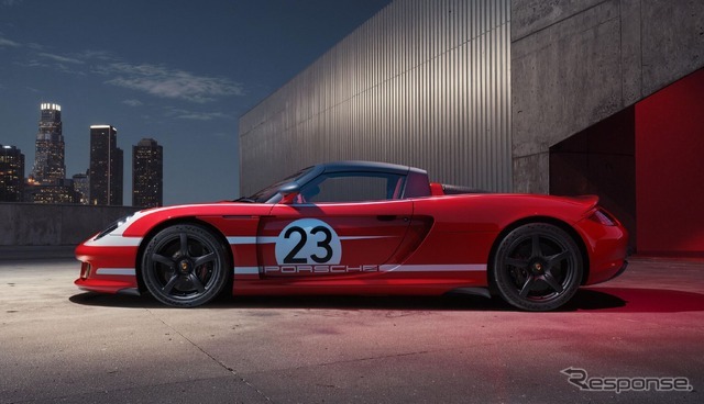 ポルシェのプログラムでフルレストアされた2005年製 カレラGT