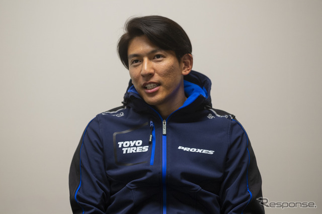 TOYO TIRES with Ring Racing 中山雄一選手