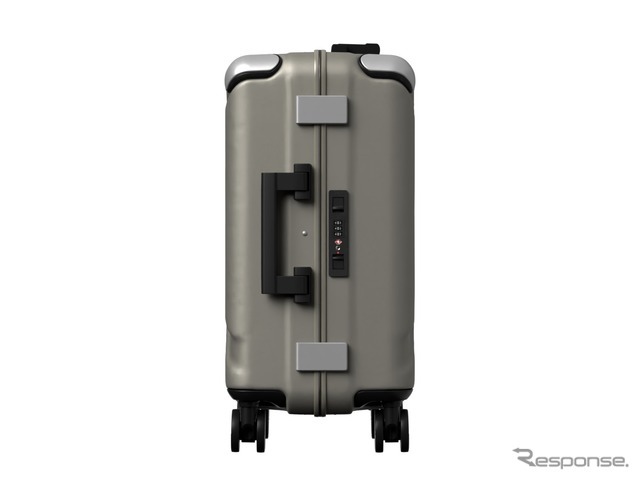 SHOEI のキャリーケース X-CORE