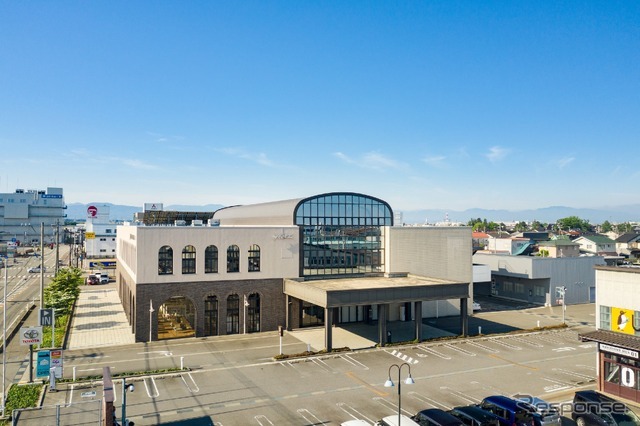 ネッツトヨタ富山 本店（富山市新庄本町）