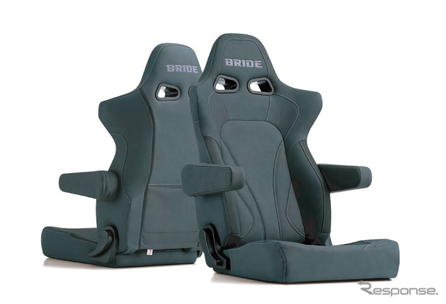 「カーグッズ・オブ・ザ・イヤー2025」を受賞したブリッド「エルゴスター・ヌグレ」