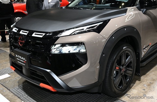 日産 X-TRAIL ROCK CREEK MULTIBED WILDPLAY（東京オートサロン2026）