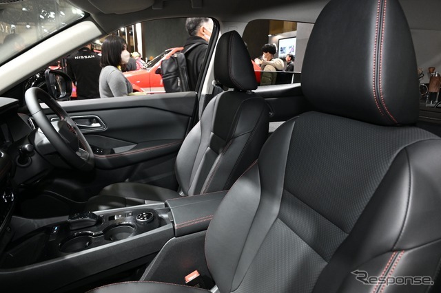 日産 X-TRAIL ROCK CREEK MULTIBED WILDPLAY（東京オートサロン2026）