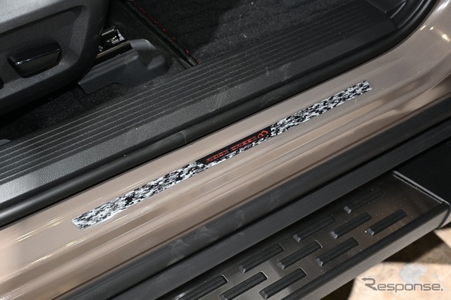 日産 X-TRAIL ROCK CREEK MULTIBED WILDPLAY（東京オートサロン2026）