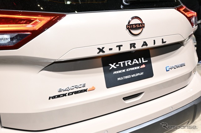 日産 X-TRAIL ROCK CREEK MULTIBED WILDPLAY（東京オートサロン2026）