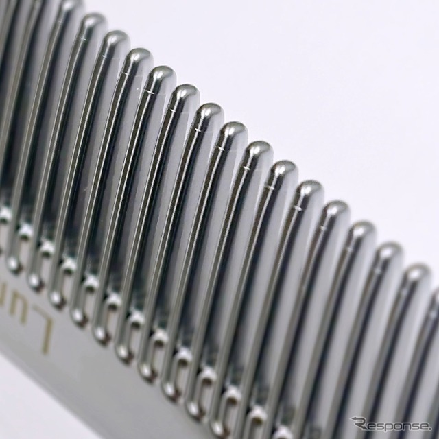 「プラチナモノコーム」