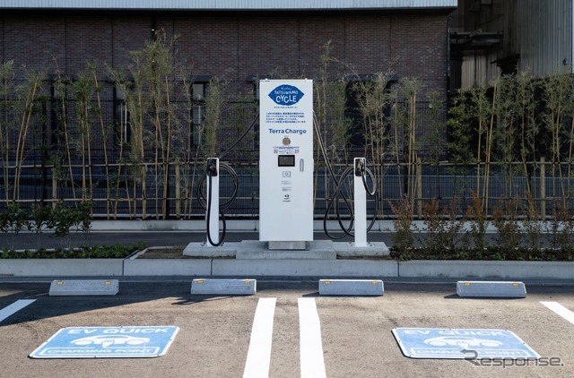 急速充電器（120kw）