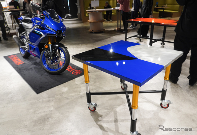 塗装テーブル（R25モデル）とYZF-R25