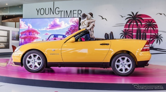 ドイツのメルセデスベンツ博物館が初代『SLK』特別展示